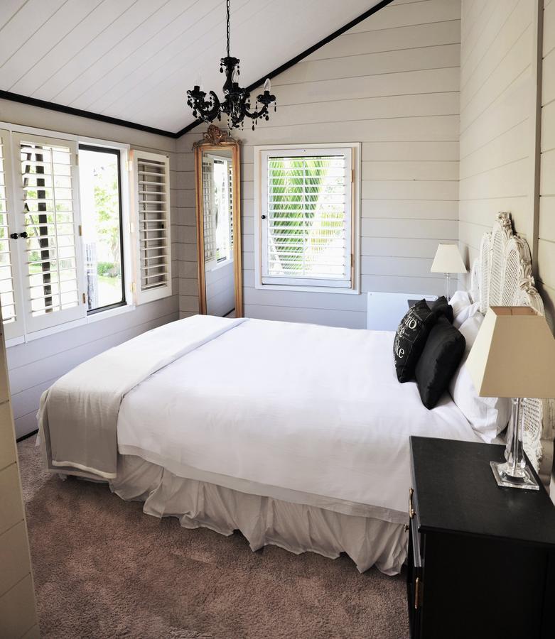 Quail Lodge Nz Snells Beach Exteriör bild